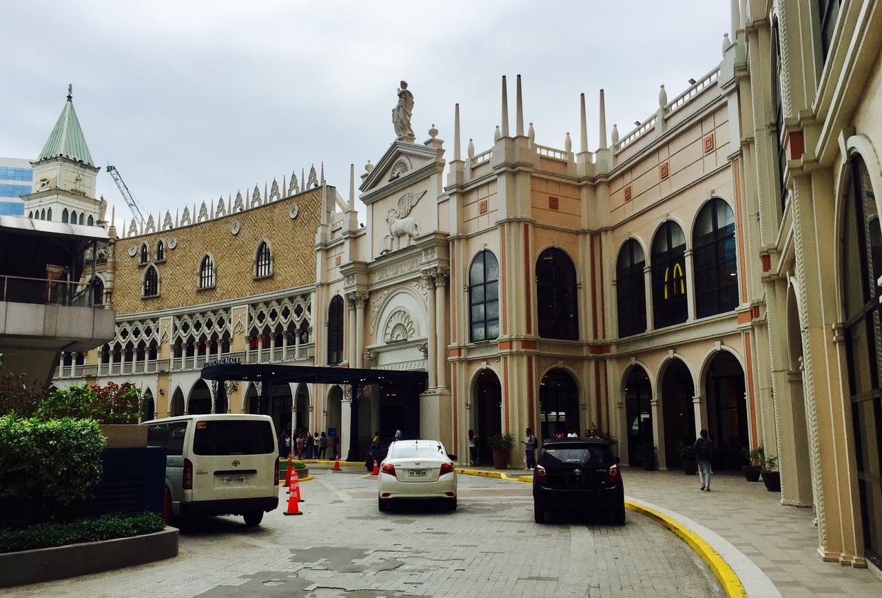 Venice, Mckinley Hill Bgc Manila Esterno foto